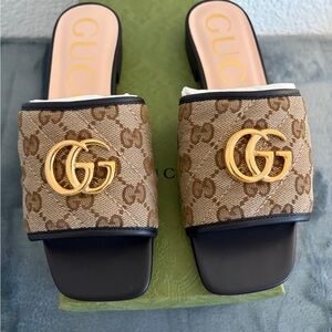 Brand New Gucci Women’s GG Supreme Matelasse Sandals Beige/Nero Sz 35 (US 5)